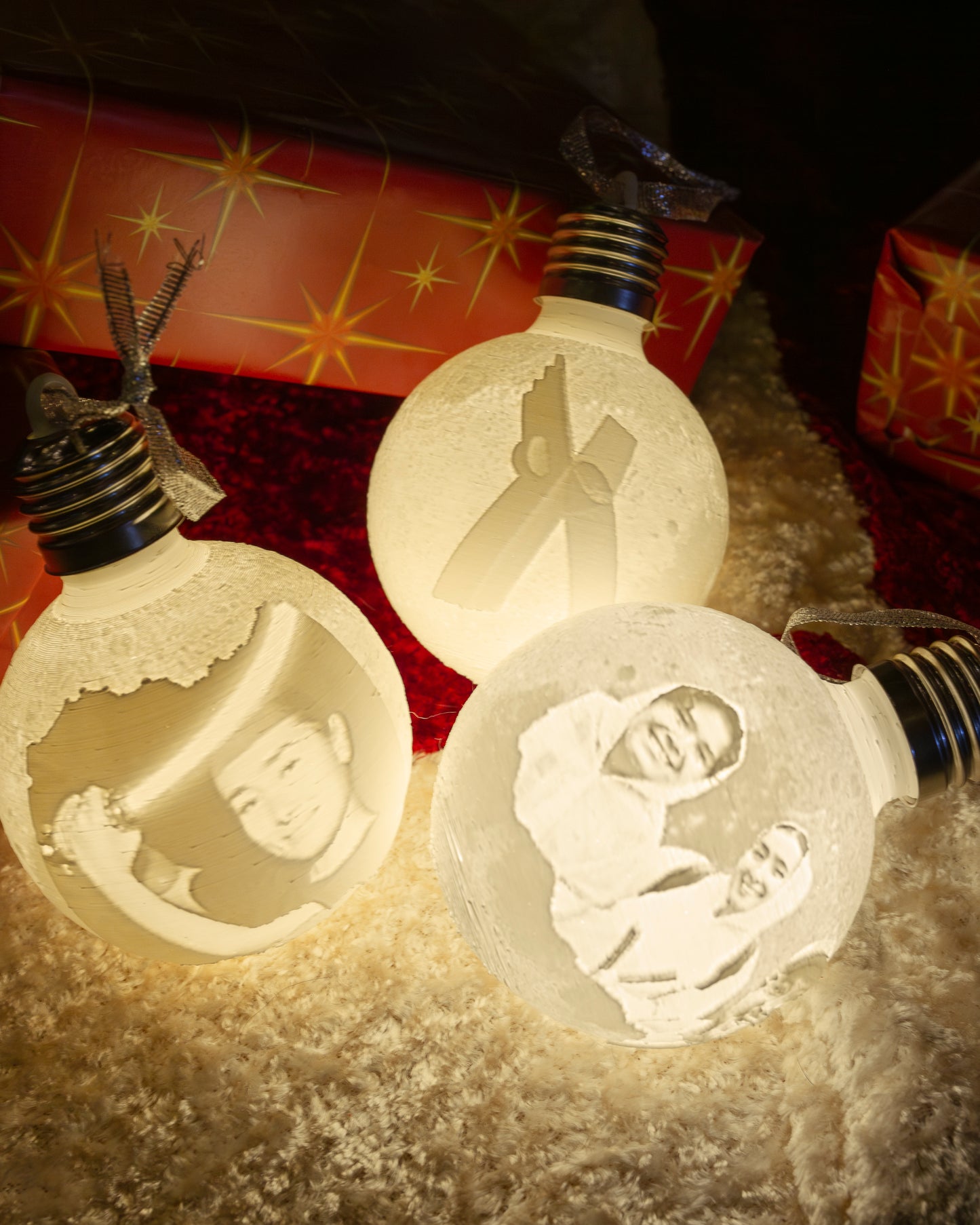 Christmas Ornament Sphere (1 unit)